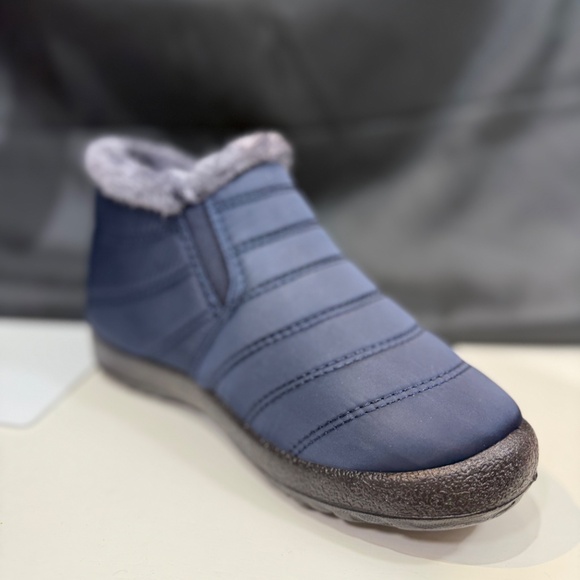 Snow Boots for Women Winter Boot with Comfortable Warm Fur Lined Ankle Booties - Picture 3 of 6